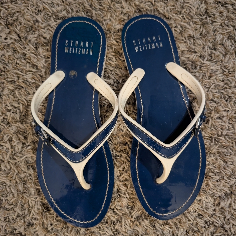 Stuart Weitzman Women's Navy White Flip Flops - Size 9
